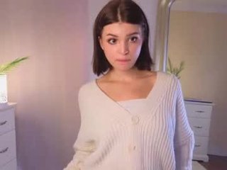 fredericahadley teen cam babe wants to be fucked online as hard as possible