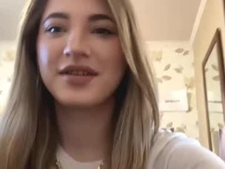 dawnbluett teen cam babe wants to be fucked online as hard as possible