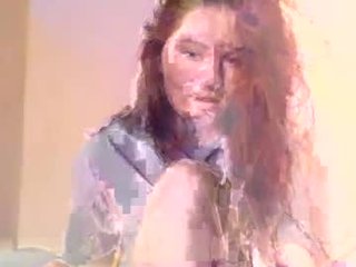 k_rissy cam babe likes squirting after getting pleasure from masturbation