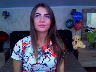 mango99 brunette cam babe with pigtails stripping online