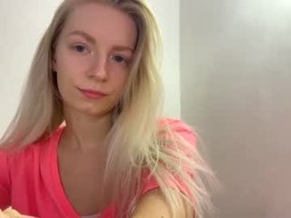 google__ cute teen cam girl loves fucked in the ass online