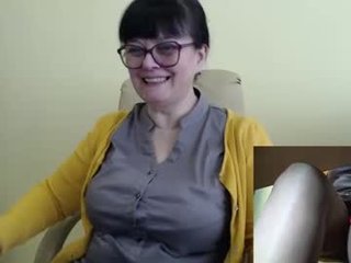 carolinedream_ cam girl likes using hot adult toys live on XXX cam