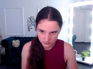 erin__me teen cam babe wants to be fucked online as hard as possible