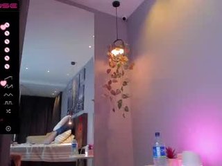 olivia_jazz_ naked cam babe her tits cum soaked