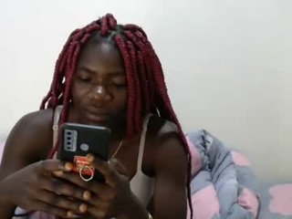 marylin_starr ebony cam girl can't stop moaning from delight online