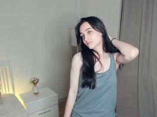 alice_caprrice sex cam with a horny cute cam girl that's also incredibly naughty