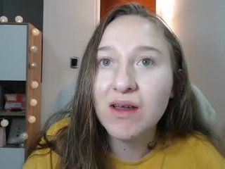 skarpio17 teen cam girl wants to give you a gift hairy online