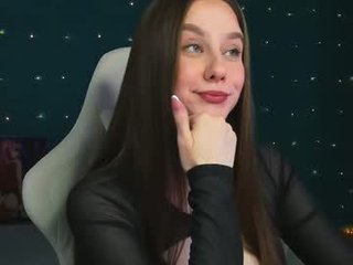 katie_taylorr cute cam girl with big tits pleasing her horny cunt