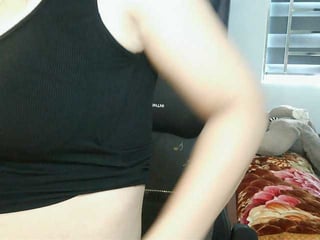 girl30slutty cam whore loves a nice facial online