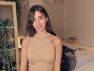 rush_of_feelings cute teen cam babe loves XXX cam action with her perfect ass