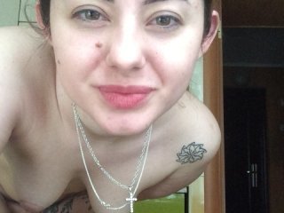 annasexyyy brunette russian cam girl gives me all my dirty dreams