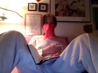 flowergirl8008s cam whore loves a nice facial online
