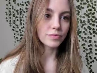 sweet_and_flirt teen cam babe wants to be fucked online as hard as possible