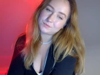 lulu_baby1 teen cam babe wants to be fucked online as hard as possible