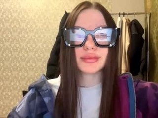 lucykobylarczyk sweet lips wrap his cock around and hot mouth starts sucking it