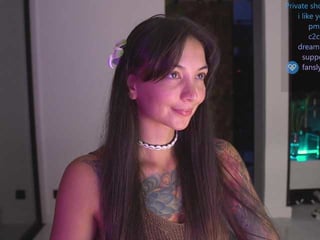 bongcinnamon russian cam slut with her perfect ass