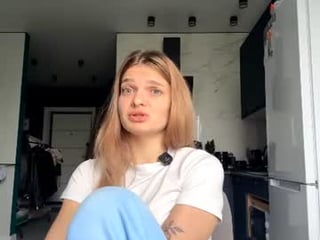 tonetteschechinger asian teen cam babe plays with her ass hole