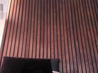 jennmiller_ latina cam babehot like when squirting juice is pouring out from her tight pussy online