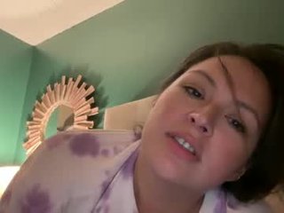 jellybeanin tattooed cam girl likes make deep, sloppy and intense fuck, live XXX camera