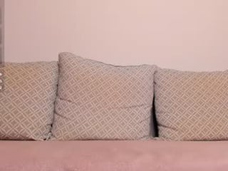 emily_seraphinee 