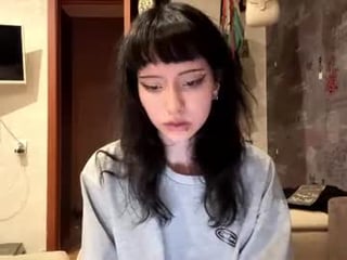 dorindamcgugin sex cam with a horny cute cam girl that's also incredibly naughty