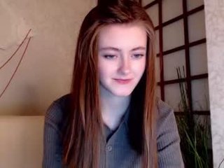 kate_cuddle sex cam with a horny cute cam girl that's also incredibly naughty