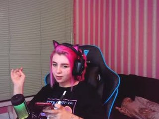 toriayun0 teen cam babe jerk off her wet pussy on XXX cam