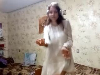 kamisalling sex cam with a horny cute cam girl that's also incredibly naughty