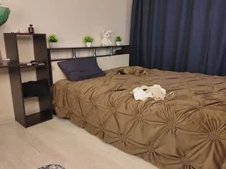 diana_burn teen cam babe sucking man's cock and stuffing it to her cunt