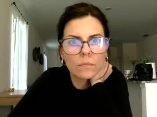 sweetriddance milf cam whore live sex in the chatroom