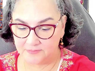 cataleya-mom nude cam bitch enjoys hard live sex on camera