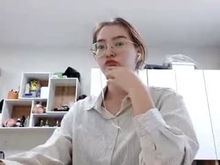izettasandino petite asian cam girl in dirty live sex show