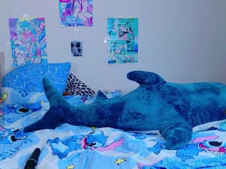 battynight cam babe masturbates anally