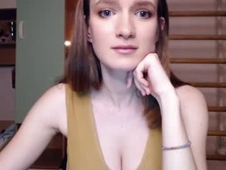 lick_it_up_big_boy teen cam babe wants to be fucked online as hard as possible