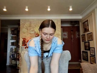 elenakeel teen european cam chick in a wonderful and sensual live sex action