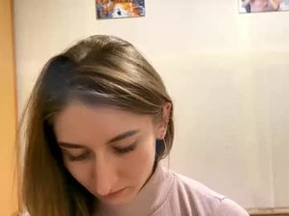 elisebetancur sex cam with a horny cute cam girl that's also incredibly naughty