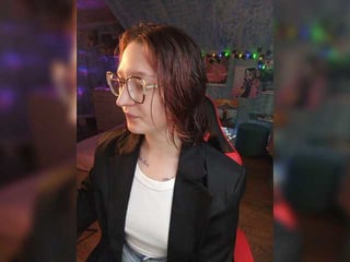rosia-guess russian cam whore - she's already inviting her tuttor to the world of lust and passion