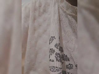 alinapopy teen cam babe offers her round asshole for deep penetration