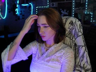 diana-dii brunette russian cam girl gives me all my dirty dreams