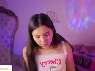isabela_tay asian teen cam babe plays with her ass hole