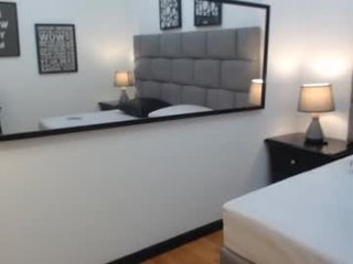 mackenzie_17 teen cam babe wants to be fucked online as hard as possible