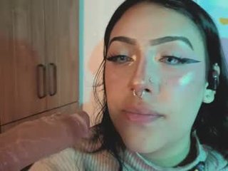 ashlynnlowe_ cam girl gets the fucking of her life with our machines