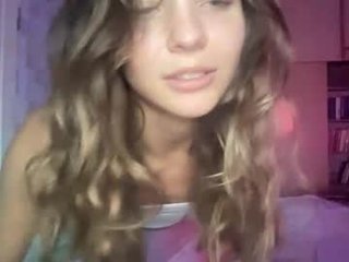 75sowet018 nude cam bitch enjoys hard live sex on camera