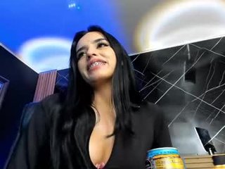 laura_hentai 