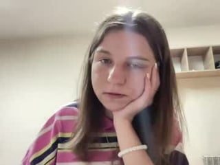 azzieheberly sex cam with a horny cute cam girl that's also incredibly naughty