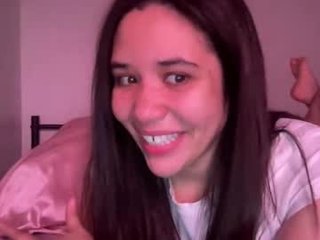 kissandcurrency sex cam with a horny cute cam girl that's also incredibly naughty