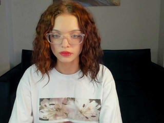 wullwet-rav russian teen cam babe, her body craves a man's touch online
