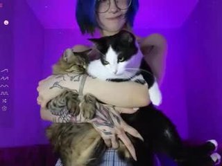 christy_memeow cam babe wants show beauty kiss live sex