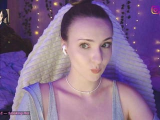 lollygirlmoon 
