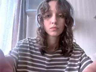 mariascannell cute teen cam babe loves XXX cam action with her perfect ass